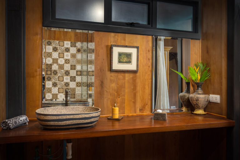 Please kindly confirm the details below: Pickup: Courtyard by Marriott Siem Reap Drop-off: Siem Reap Angkor International Airport (SAI) Date: 11th April Departure from Marriott: 7:00 AM Passengers: 2 Luggage: [Insert Details] Vehicle: SUV (up to 3 passengers) Price: USD 30 Payment: Cash on arrival in USD or Khmer Riel, or by card on arrival Your driver will arrive at your hotel on time and assist with your luggage. Please reply to confirm your booking.