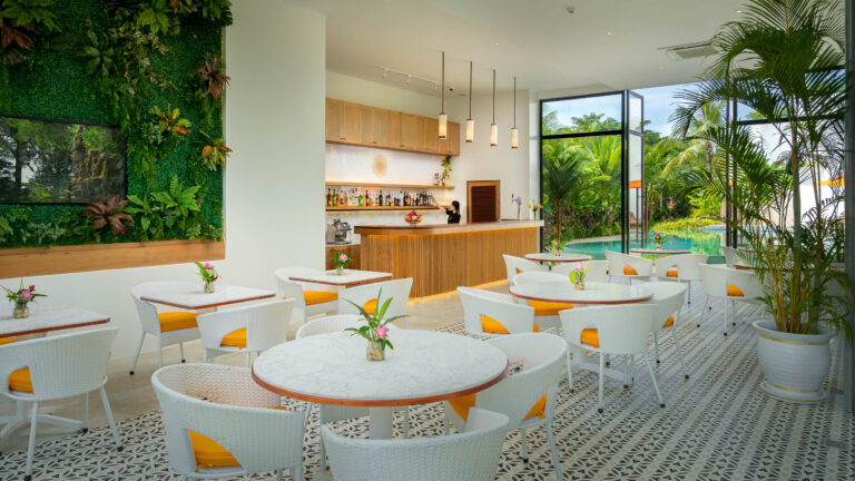 restaurant at waka villa photographed by hotel photographer geoff of exposure siem reap photography